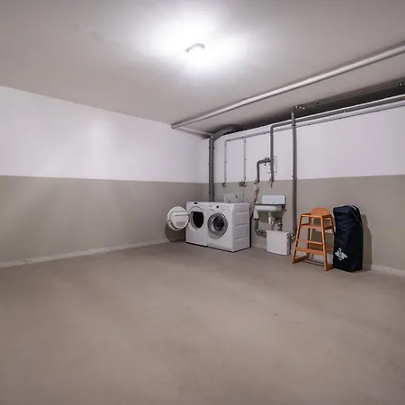 Hildegard 3 Apartment